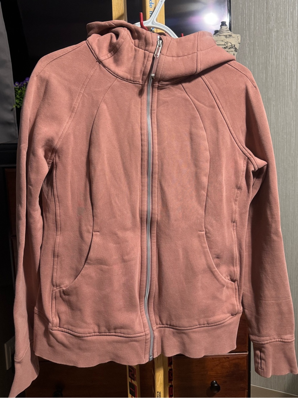 Lululemon Pink Mauve Scuba Hoodie Full Zip Size 10
